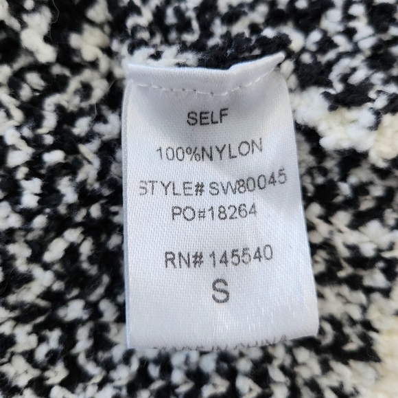 Vanilla Bay Aztec design fuzzy sweater duster size Small - Picture 4 of 4